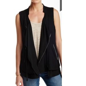 Olive & Oak Xyz Pdq Vest